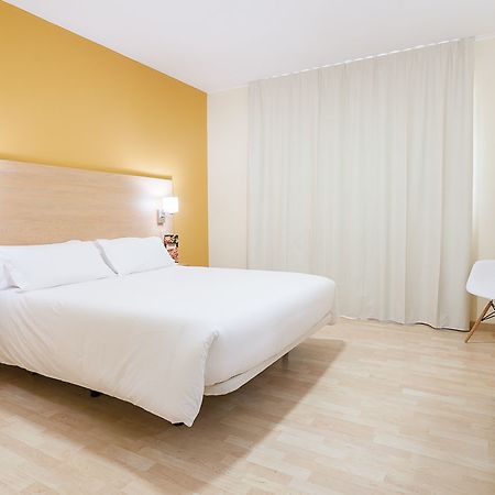 B&B Hotel Madrid Las Rozas Екстериор снимка