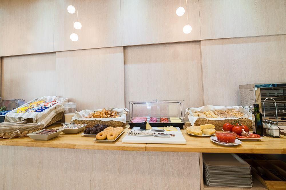 B&B Hotel Madrid Las Rozas Екстериор снимка