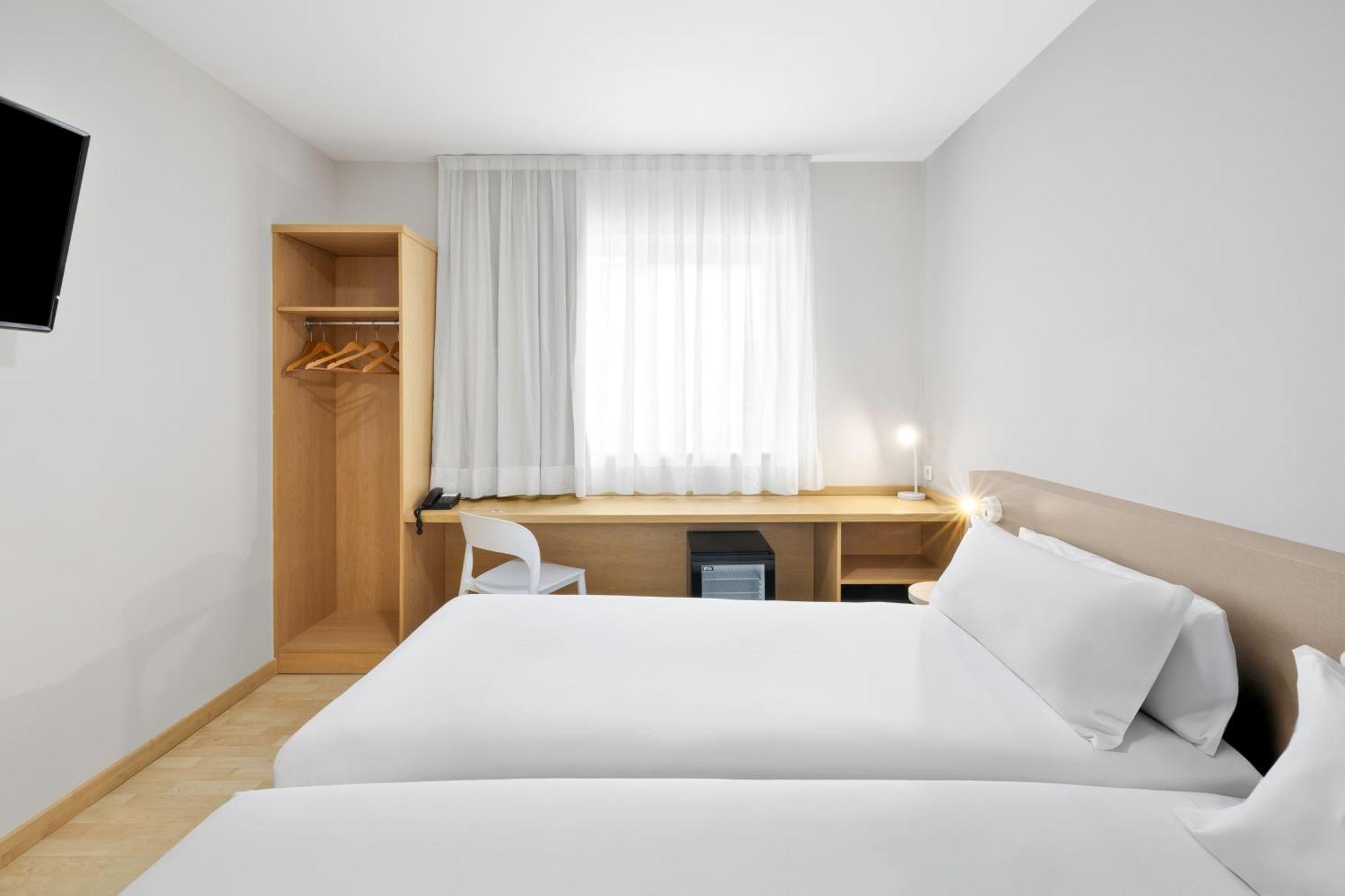 B&B Hotel Madrid Las Rozas Екстериор снимка