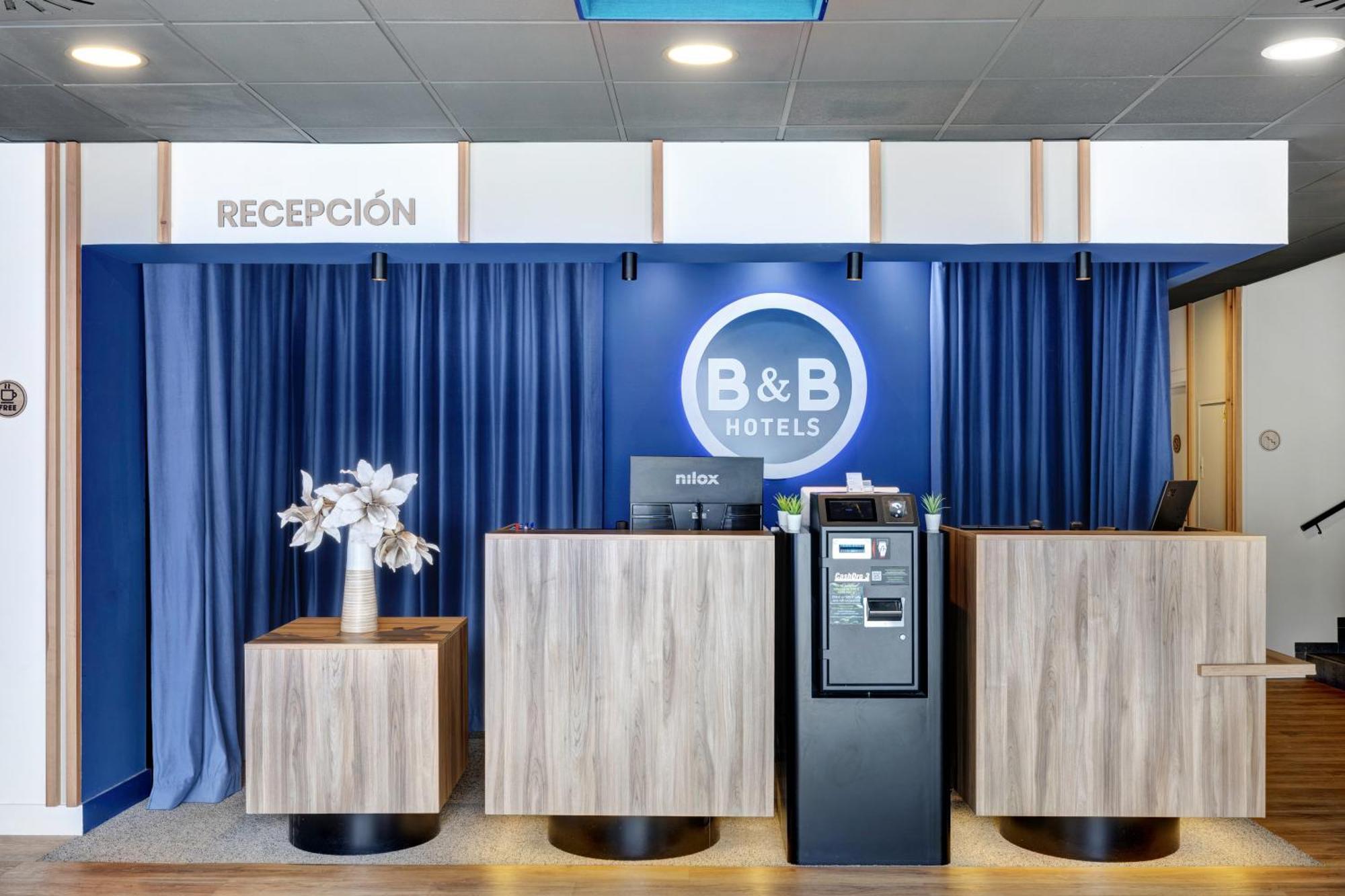 B&B Hotel Madrid Las Rozas Екстериор снимка